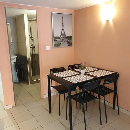 Appartement Entre Paris Et Disneyland 2 A 4 Pers